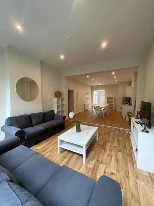 Maison 4 Chambres Avec Jardin Liege Luaran gambar
